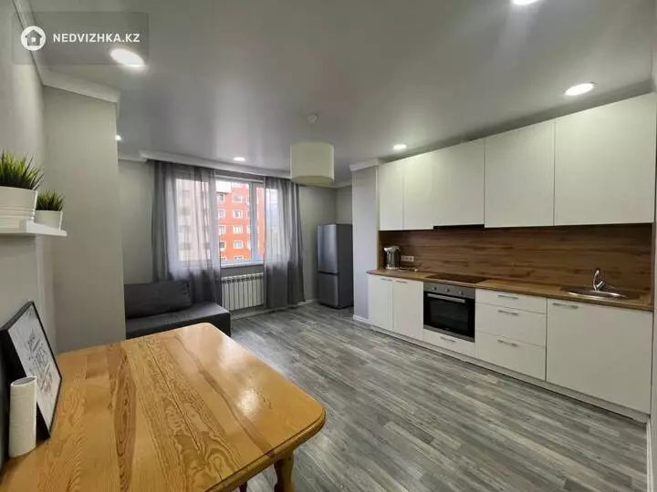 60 м², 2-комнатная квартира, этаж 6 из 10, 60 м², изображение - 1