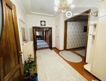 374 м², 8-комнатный дом, 11 соток, 374 м², изображение - 14