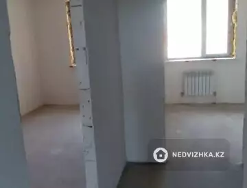 3-комнатная квартира, этаж 8 из 9, 60 м²