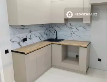 1-комнатная квартира, этаж 8 из 9, 35 м²