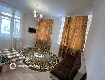 3-комнатная квартира, этаж 3 из 10, 75 м²