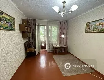 3-комнатная квартира, этаж 3 из 5, 63 м²