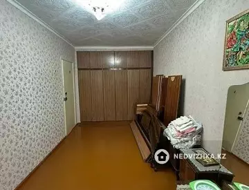 3-комнатная квартира, этаж 3 из 5, 63 м²