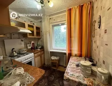 3-комнатная квартира, этаж 3 из 5, 63 м²