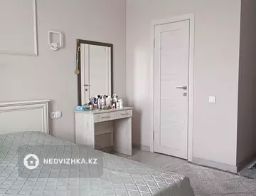 2-комнатная квартира, этаж 3 из 7, 69 м²