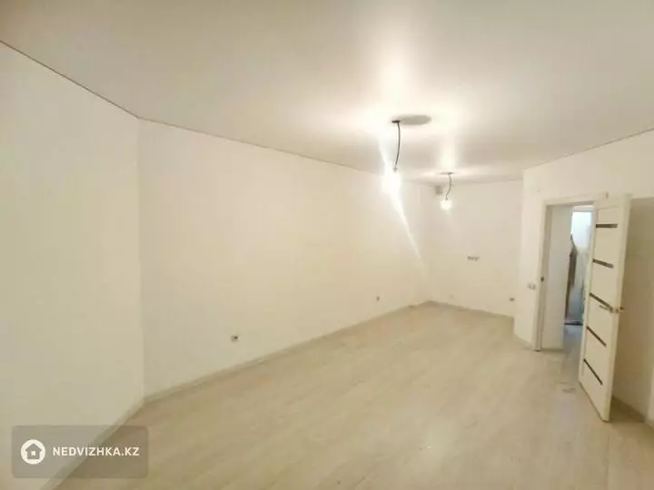 30 м², 1-комнатная квартира, этаж 4 из 10, 30 м², изображение - 1