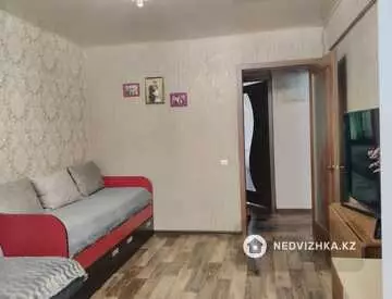 2-комнатная квартира, этаж 3 из 5, 45 м²