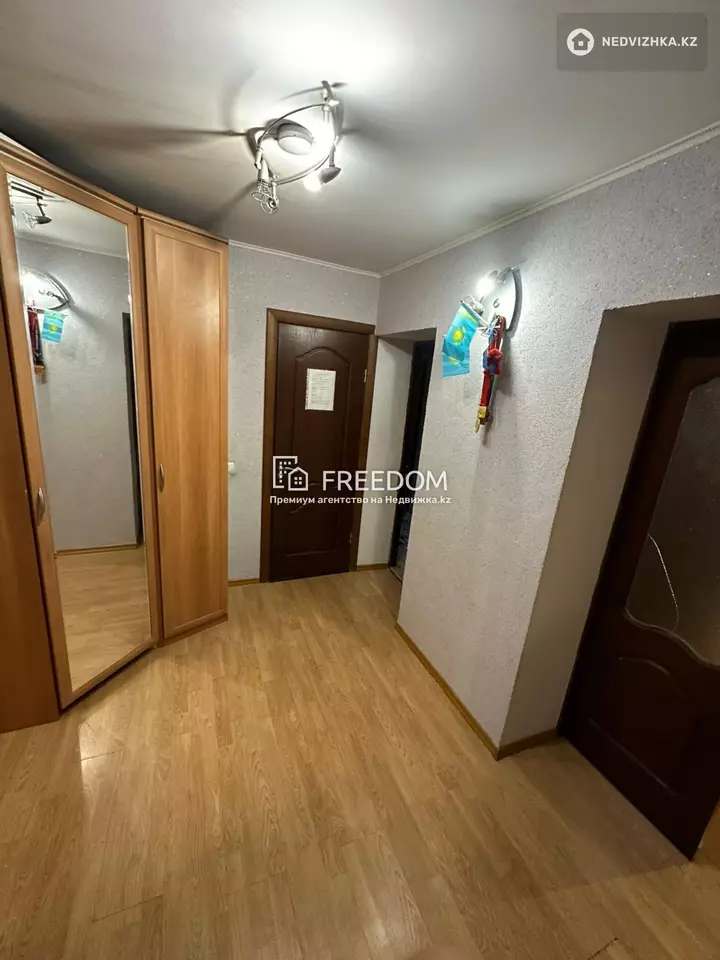 58.6 м², 3-комнатная квартира, этаж 3 из 5, 59 м², изображение - 1