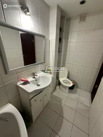 3-комнатная квартира, этаж 3 из 5, 59 м²