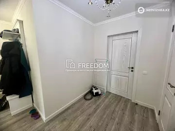 2-комнатная квартира, этаж 4 из 5, 50 м²