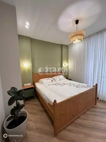 2-комнатная квартира, этаж 14 из 19, 55 м²