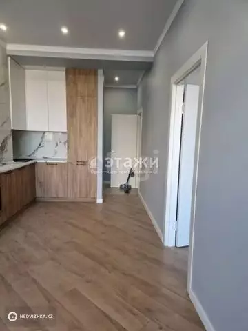 2-комнатная квартира, этаж 8 из 13, 50 м²