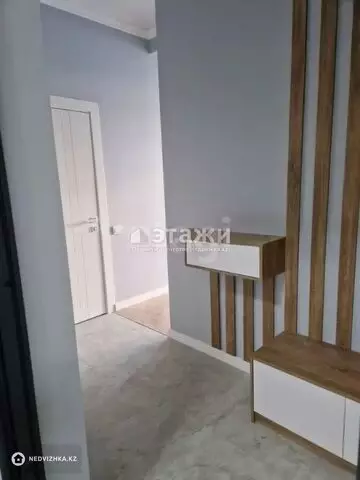 2-комнатная квартира, этаж 8 из 13, 50 м²