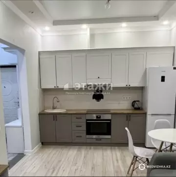 2-комнатная квартира, этаж 3 из 16, 38 м²