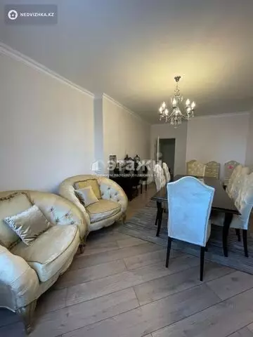 91.1 м², 3-комнатная квартира, этаж 3 из 12, 91 м², изображение - 1