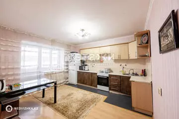 90.5 м², 3-комнатная квартира, этаж 4 из 10, 90 м², изображение - 10