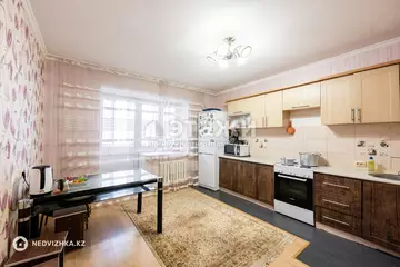 90.5 м², 3-комнатная квартира, этаж 4 из 10, 90 м², изображение - 11