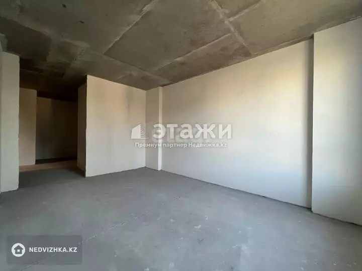 112 м², 4-комнатная квартира, этаж 3 из 9, 112 м², изображение - 1