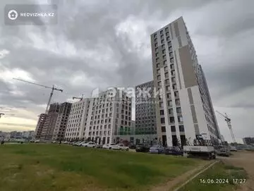 2-комнатная квартира, этаж 3 из 17, 71 м²