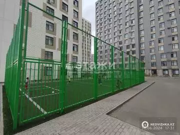 2-комнатная квартира, этаж 3 из 17, 71 м²