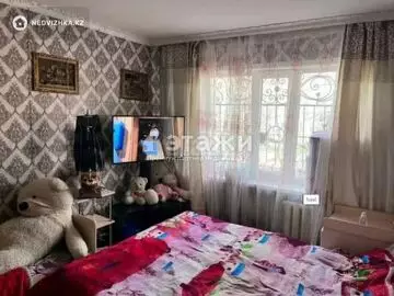 3-комнатная квартира, этаж 1 из 5, 60 м²