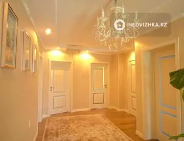 350 м², 6-комнатный дом, 12 соток, 350 м², изображение - 9