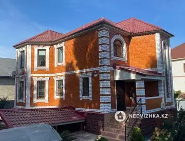 6-комнатный дом, 12 соток, 350 м²