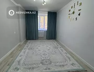 2-комнатная квартира, этаж 3 из 5, 52 м²