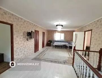 240 м², 8-комнатный дом, 240 м², изображение - 9