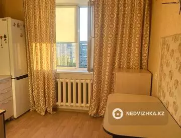 2-комнатная квартира, этаж 10 из 10, 51 м²