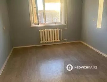 2-комнатная квартира, этаж 10 из 10, 51 м²