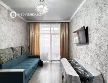 2-комнатная квартира, этаж 10 из 12, 38 м²