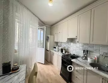 3-комнатная квартира, этаж 7 из 15, 51 м²