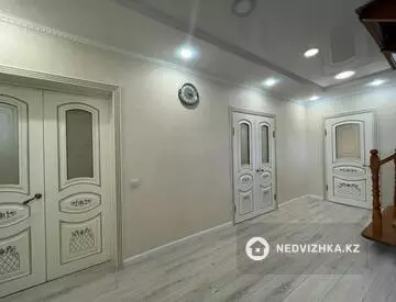 258 м², 9-комнатный дом, 12 соток, 258 м², изображение - 12