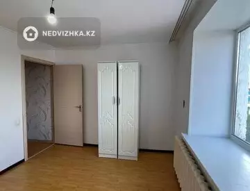 3-комнатная квартира, этаж 5 из 6, 58 м²