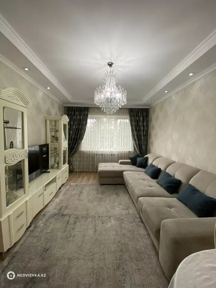 74 м², 3-комнатная квартира, этаж 4 из 9, 74 м², изображение - 1