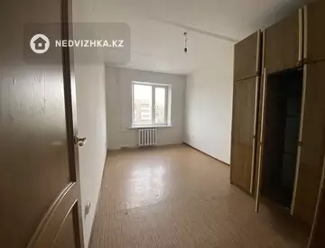 2-комнатная квартира, этаж 9 из 9, 54 м²