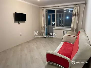 1-комнатная квартира, этаж 4 из 5, 36 м²