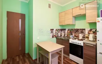 1-комнатная квартира, этаж 8 из 9, 38 м²