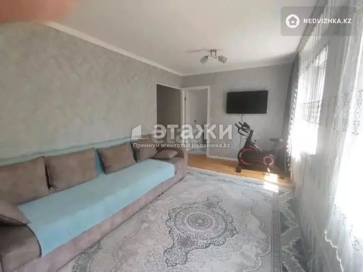 60 м², 3-комнатная квартира, этаж 4 из 5, 60 м², изображение - 1