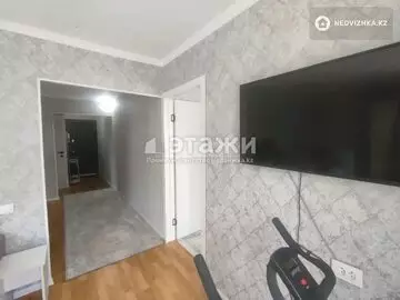 3-комнатная квартира, этаж 4 из 5, 60 м²