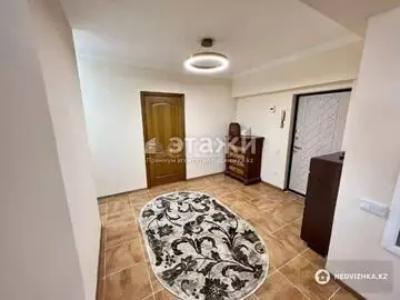 2-комнатная квартира, этаж 8 из 9, 75 м²