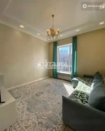 4-комнатная квартира, этаж 6 из 9, 100 м²