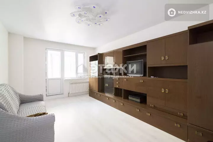 83.8 м², 2-комнатная квартира, этаж 4 из 13, 84 м², изображение - 1