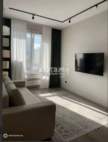 1-комнатная квартира, этаж 8 из 9, 38 м²