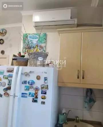 3-комнатная квартира, этаж 10 из 13, 53 м²