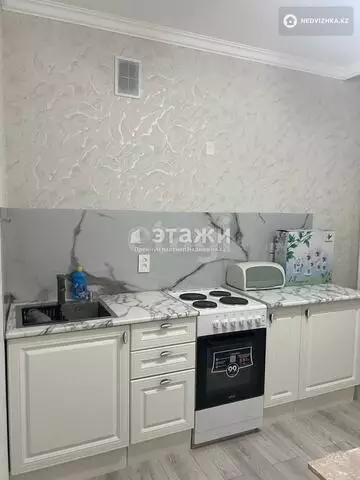 2-комнатная квартира, этаж 4 из 13, 54 м²