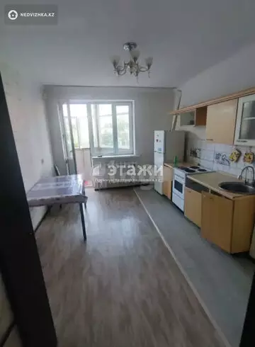 2-комнатная квартира, этаж 3 из 6, 72 м²