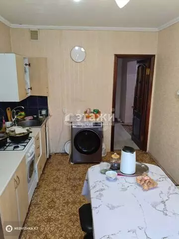 4-комнатная квартира, этаж 1 из 6, 95 м²