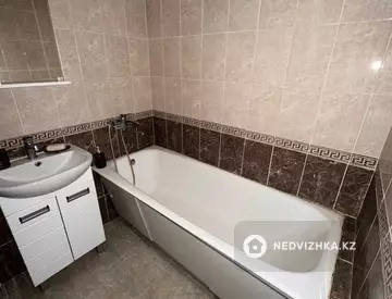 1-комнатная квартира, этаж 2 из 5, 39 м², на длительный срок